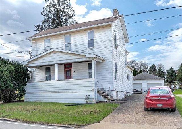 303 Agnew Rd, Jeannette, PA 15644