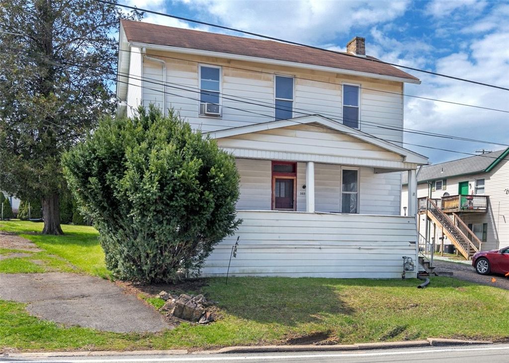 303 Agnew Rd, Jeannette, PA 15644