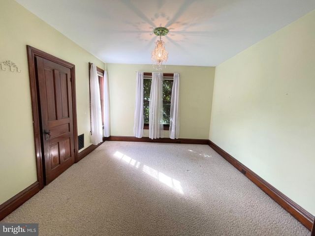 557 NELSON ST, Chambersburg, PA 17201