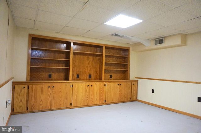 557 NELSON ST, Chambersburg, PA 17201