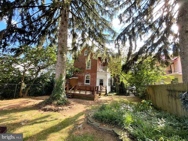 557 NELSON ST, Chambersburg, PA 17201