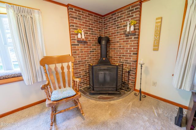 42 Franklin Street, Gloversville, NY 12078