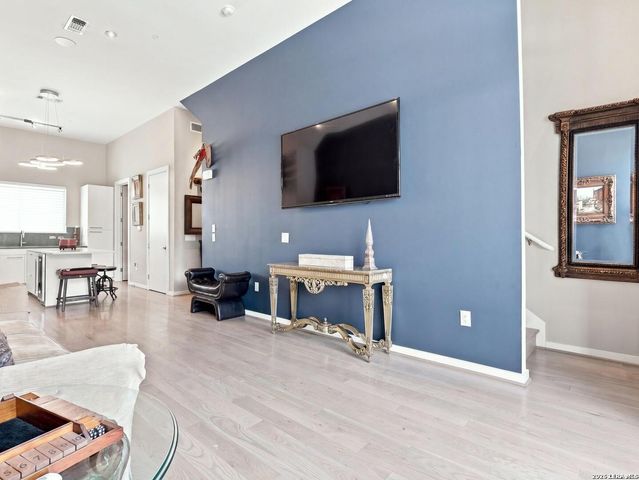 112 Newell Ave, San Antonio, TX 78212