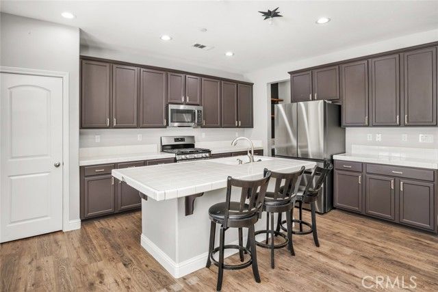 15419 Calabria Court, Bakersfield, CA 93314