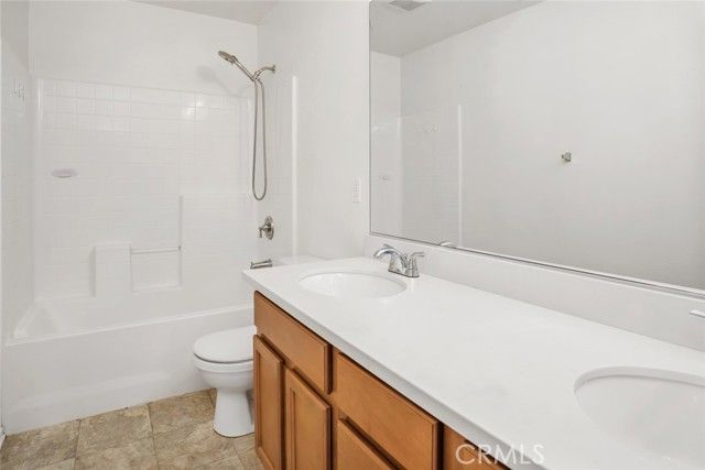 15419 Calabria Court, Bakersfield, CA 93314