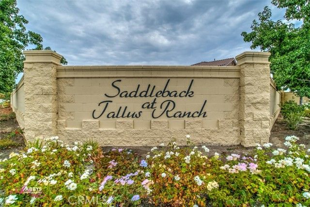 15419 Calabria Court, Bakersfield, CA 93314