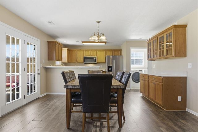 4008 BEECHWOOD DR, Columbia, MO 65202