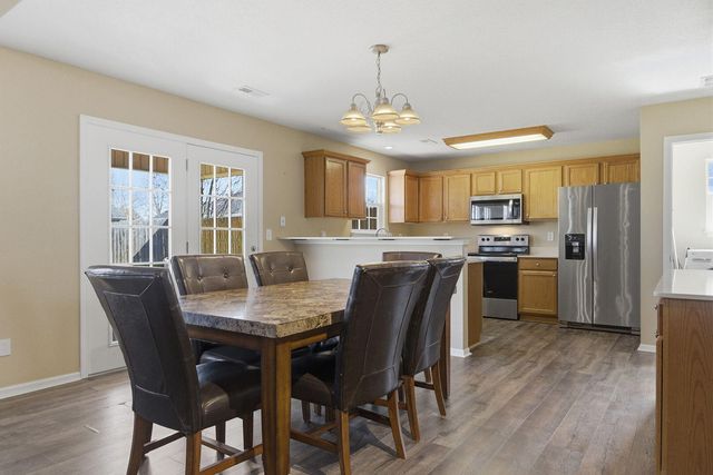 4008 BEECHWOOD DR, Columbia, MO 65202