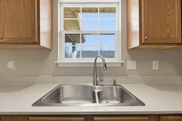 4008 BEECHWOOD DR, Columbia, MO 65202