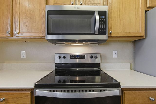 4008 BEECHWOOD DR, Columbia, MO 65202