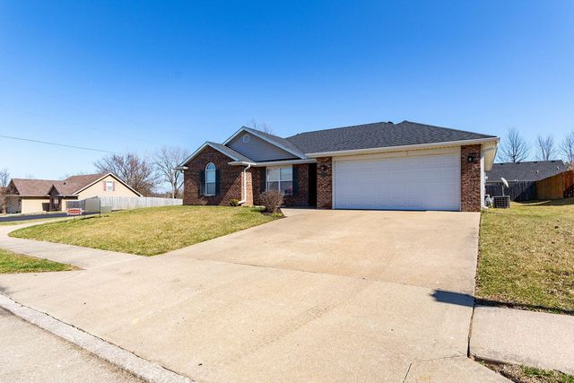 4008 BEECHWOOD DR, Columbia, MO 65202
