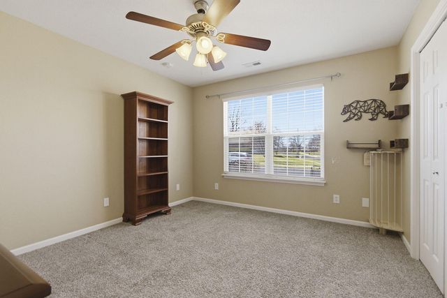 4008 BEECHWOOD DR, Columbia, MO 65202