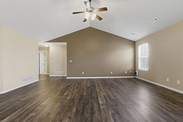 4008 BEECHWOOD DR, Columbia, MO 65202