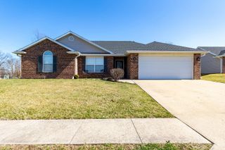 4008 BEECHWOOD DR, Columbia, MO 65202