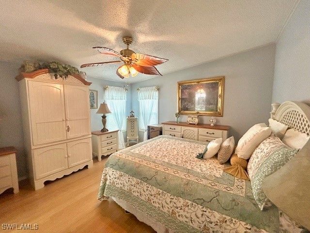 577 Portside DR, North Port, FL 34287