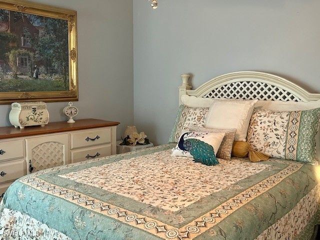 577 Portside DR, North Port, FL 34287