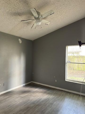 6313 LIVEWOOD OAKS DRIVE, Orlando, FL 32818