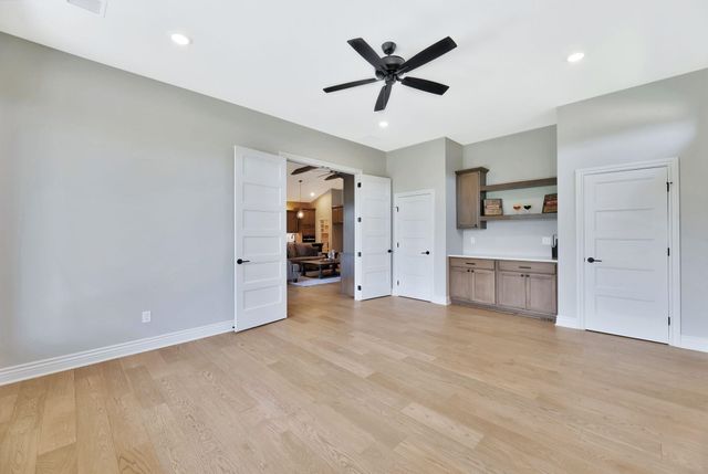 4041 N Tyler Ct, Maize, KS 67101