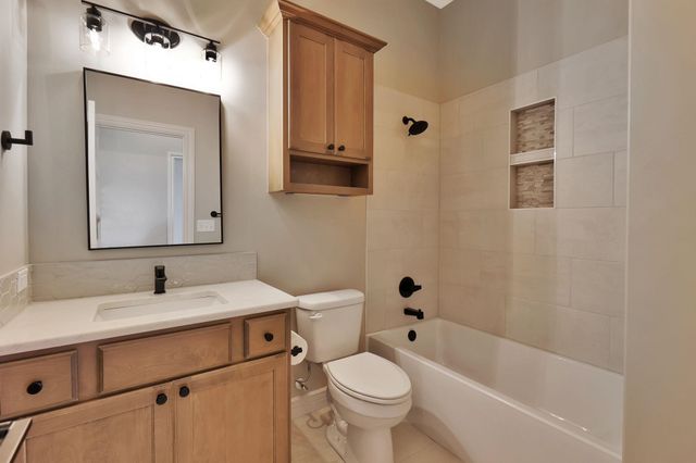 4041 N Tyler Ct, Maize, KS 67101