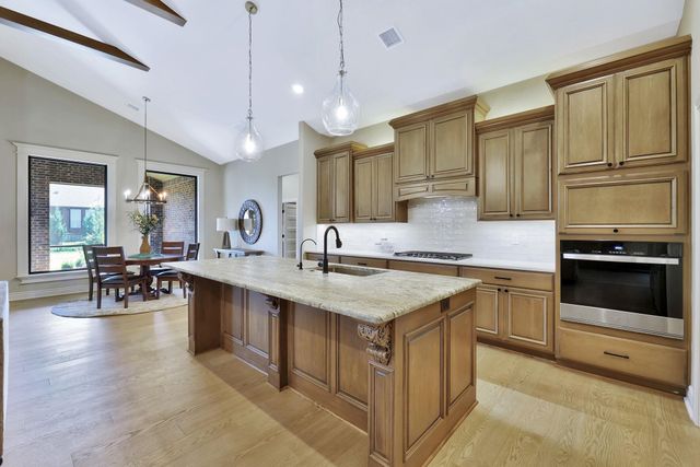 4041 N Tyler Ct, Maize, KS 67101
