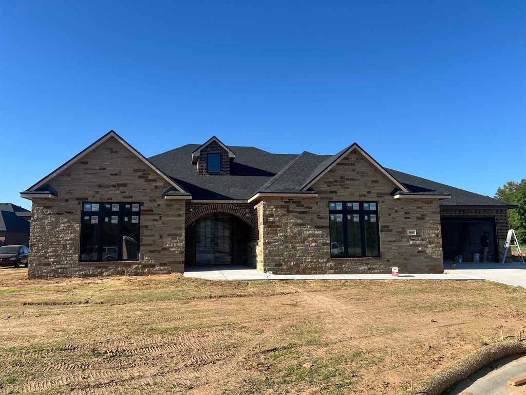 4041 N Tyler Ct, Maize, KS 67101