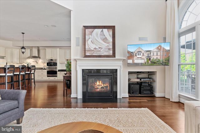 3878 BILLBERRY DR, Fairfax, VA 22033