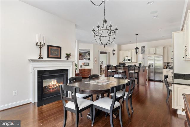 3878 BILLBERRY DR, Fairfax, VA 22033
