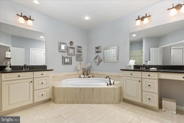 3878 BILLBERRY DR, Fairfax, VA 22033