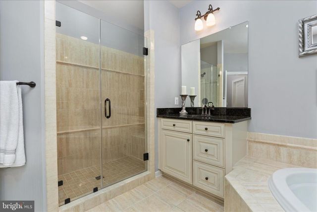 3878 BILLBERRY DR, Fairfax, VA 22033