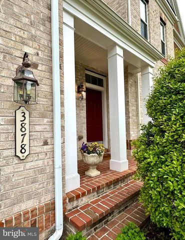 3878 BILLBERRY DR, Fairfax, VA 22033