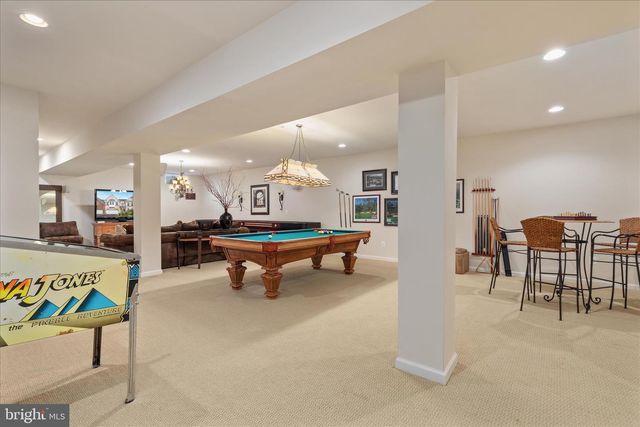 3878 BILLBERRY DR, Fairfax, VA 22033