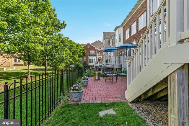 3878 BILLBERRY DR, Fairfax, VA 22033