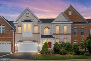 3878 BILLBERRY DR, Fairfax, VA 22033