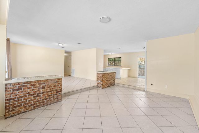 415 Main Street, Destin, FL 32541