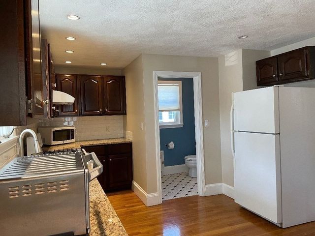 28 Theresa Ave, Lexington, MA 02420