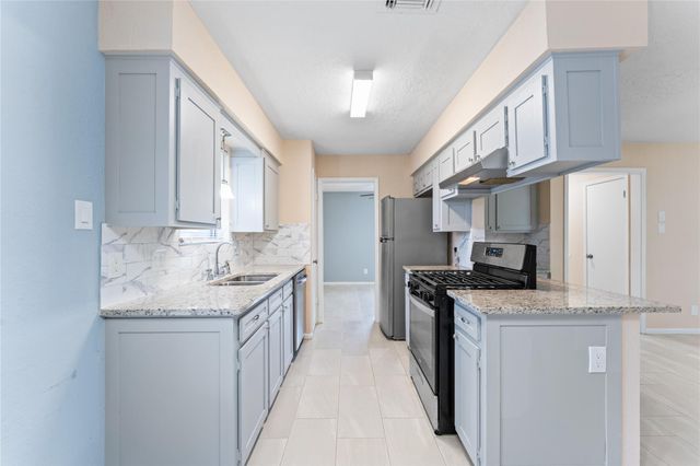 1431 Epsilon Street, Pasadena, TX 77504