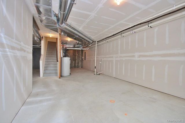 18 Wheeler Court, Carmel, NY 10512