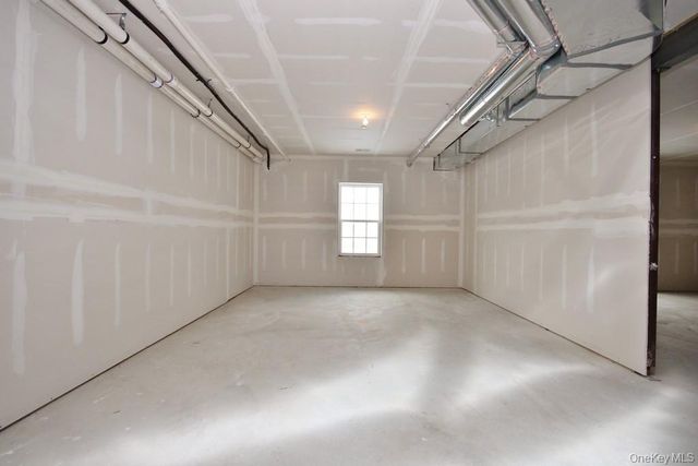 18 Wheeler Court, Carmel, NY 10512