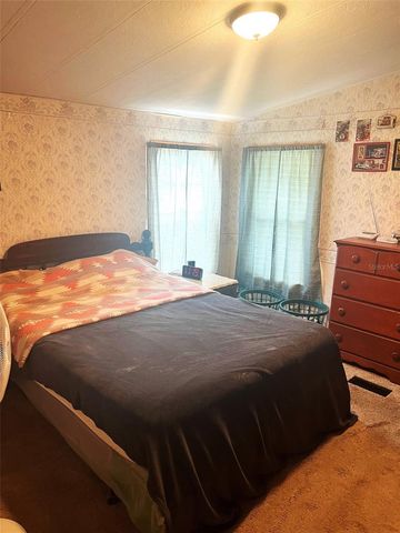 4538 OAK STREET, Fruitland Park, FL 34731