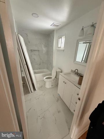 2561 BURNING TREE RD, Pennsauken, NJ 08109