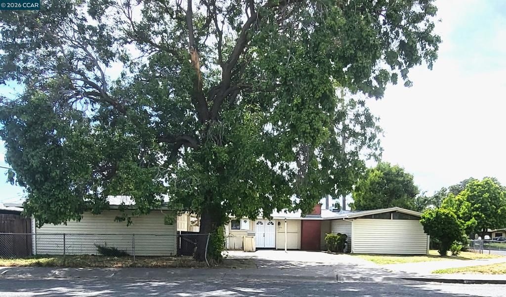 Image 1 of property listing at 115 Danrose Dr, Vallejo, CA 94589