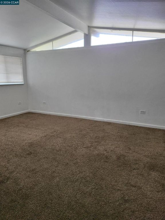 Image 12 of property listing at 115 Danrose Dr, Vallejo, CA 94589