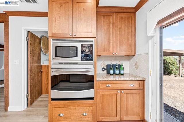 10970 Tesla Rd, Livermore, CA 94550
