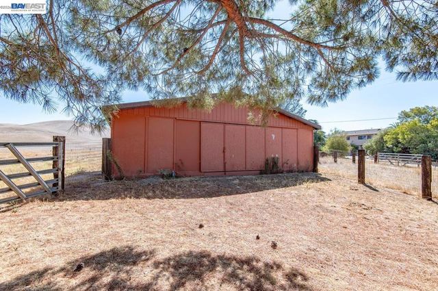 10970 Tesla Rd, Livermore, CA 94550