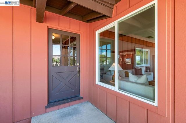 10970 Tesla Rd, Livermore, CA 94550