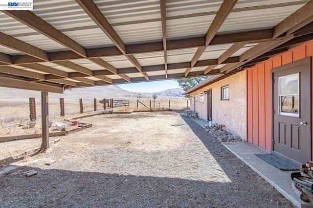 10970 Tesla Rd, Livermore, CA 94550