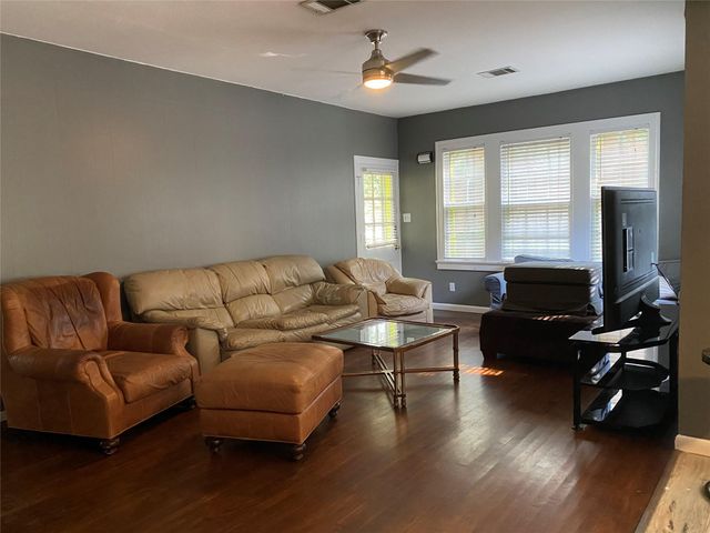 3804 Duval ST, Austin, TX 78751