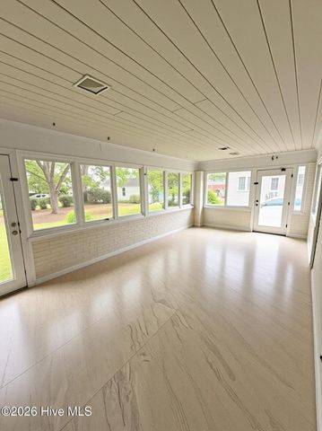 4068 Grimmersburg Street, Farmville, NC 27828