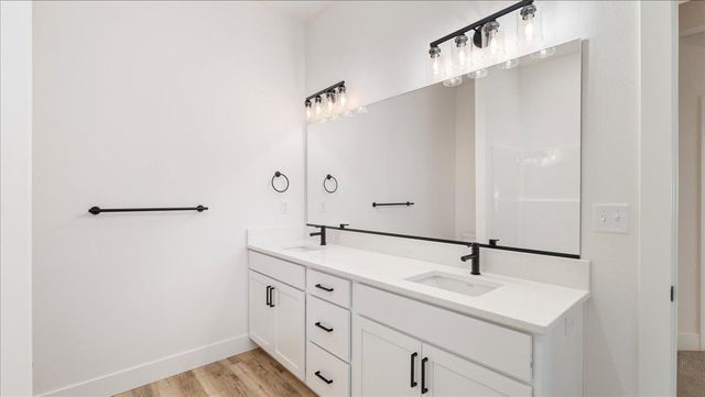 16785 N Wellington Rd, Colbert, WA 99005