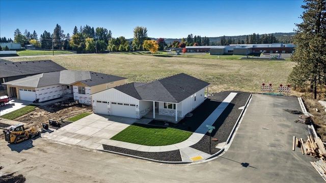 16785 N Wellington Rd, Colbert, WA 99005
